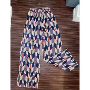 Sugarlips size XS patterned pants